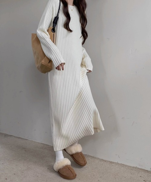 SallyLunn(サリーラン)の「太リブロングワンピース(ワンピース・レディース・ホワイト/ブラック・LARGE/MEDIUM)」の7枚目の写真