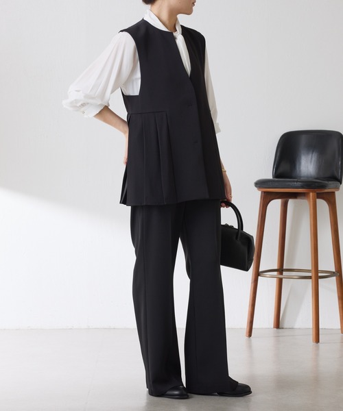 COLLAGE GALLARDAGALANTE(コラージュガリャルダガランテ)の「ツイルフレアパンツ/セットアップ可/セレモニー(その他パンツ・レディース・ブラック/ベージュ・0/1)」の12枚目の写真