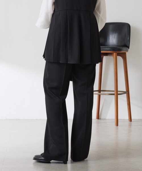 COLLAGE GALLARDAGALANTE(コラージュガリャルダガランテ)の「ツイルフレアパンツ/セットアップ可/セレモニー(その他パンツ・レディース・ブラック/ベージュ・0/1)」の6枚目の写真