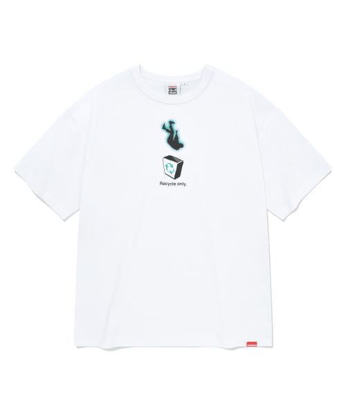 VISION STREET WEAR(ヴィジョンストリートウェア)の「VSW Recycle T-Shirts White(Tシャツ/カットソー・レディース・その他・SMALL/X-LARGE/LARGE/MEDIUM)」の1枚目の写真