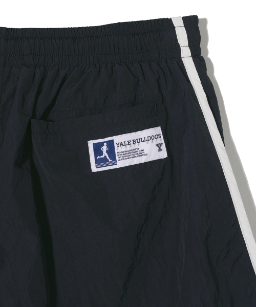 YALE（イェール）の「トラックランニングショートパンツ_ネイビー（その他パンツ・レディース・その他・SMALL/MEDIUM/LARGE）」の7枚目の写真