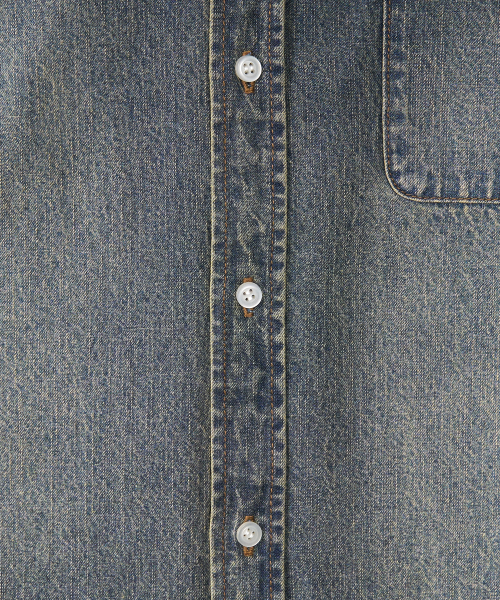 EXCONTAINER(エックスコンテナ)の「デミジウォッシュドデニムハーフシャツ (FADE BLUE)(シャツ/ブラウス・メンズ・その他・MEDIUM/LARGE/X-LARGE)」の6枚目の写真