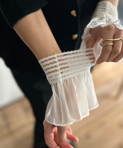 Kotoe(コトエ)の「オーガンジー シアーフリル シンプル付け袖(アームカバー・レディース・ホワイト/ブラック・FREE)」の14枚目の写真