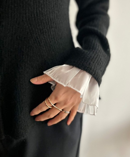 Kotoe(コトエ)の「オーガンジー シアーフリル シンプル付け袖(アームカバー・レディース・ホワイト/ブラック・FREE)」の4枚目の写真