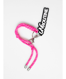 August Harmony（オーガストハーモニー）の「Unroutine Rope Keychain - Neon Pink（キーケース/キーアクセサリー）」