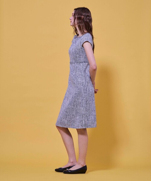 TOCCA(トッカ)の「GLOW SILHOUETTE ドレス(ドレス・レディース・ライトグリーン系/ネイビー系/ピンク系/アイボリー系・00/0/2/4/6)」の10枚目の写真
