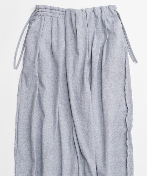 MAISON SPECIAL（メゾンスペシャル）の「Asymmetrical Balloon Pants/アシンメトリーバルーンパンツ（その他パンツ・レディース・ピンク/ホワイト/グレー/チャコールグレー・38/36）」の19枚目の写真