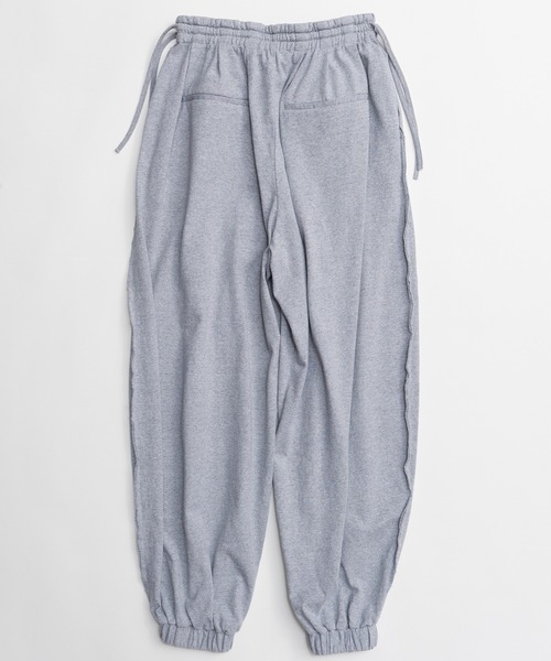 MAISON SPECIAL（メゾンスペシャル）の「Asymmetrical Balloon Pants/アシンメトリーバルーンパンツ（その他パンツ・レディース・ピンク/ホワイト/グレー/チャコールグレー・38/36）」の22枚目の写真