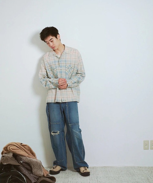 Name.(ネーム)の「COTTON FLANNEL PLAID OPEN COLLAR SHIRT : DISTRESSED/オープンカラーシャツ/チェックシャツ/Name.(シャツ/ブラウス・メンズ・サックスブルー/レッド・1/2)」の4枚目の写真