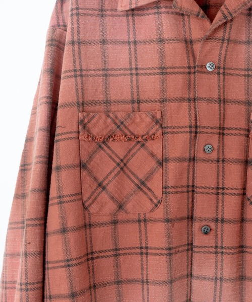 Name.(ネーム)の「COTTON FLANNEL PLAID OPEN COLLAR SHIRT : DISTRESSED/オープンカラーシャツ/チェックシャツ/Name.(シャツ/ブラウス・メンズ・サックスブルー/レッド・1/2)」の5枚目の写真