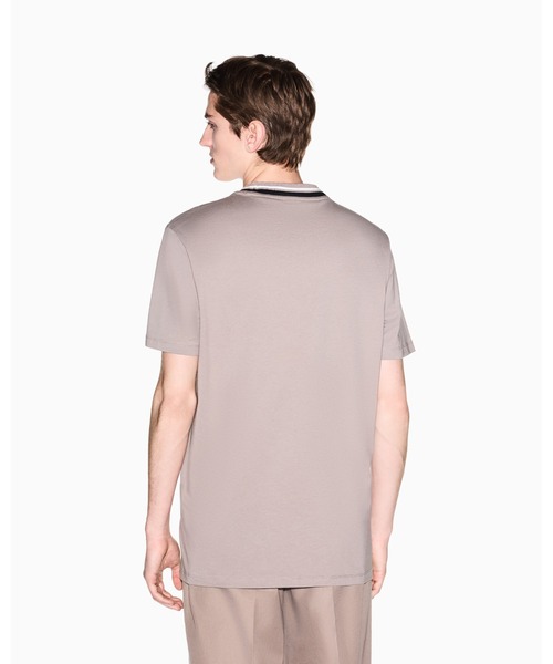 ARMANI EXCHANGE(アルマーニエクスチェンジ)の「【A|X アルマーニ エクスチェンジ】AXロゴ リブドネック 半袖Tシャツ/REGULAR(Tシャツ/カットソー・メンズ・グレイッシュベージュ/ブラック・LARGE/MEDIUM/SMALL/X-LARGE/XX-LARGE/X-SMALL)」の9枚目の写真