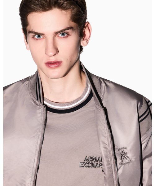 ARMANI EXCHANGE(アルマーニエクスチェンジ)の「【A|X アルマーニ エクスチェンジ】AXロゴ リブドネック 半袖Tシャツ/REGULAR(Tシャツ/カットソー・メンズ・グレイッシュベージュ/ブラック・LARGE/MEDIUM/SMALL/X-LARGE/XX-LARGE/X-SMALL)」の8枚目の写真