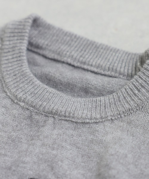 antiqua(アンティカ)の「花柄 刺繍ニット(ニット/セーター・レディース・グレー/ブラック・ONESIZE)」の5枚目の写真
