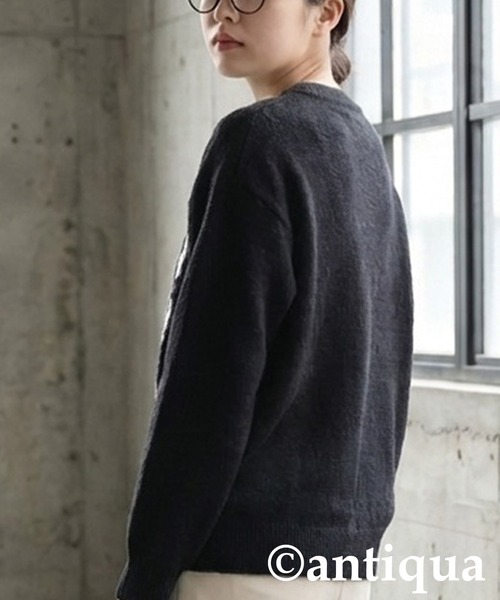 antiqua(アンティカ)の「花柄 刺繍ニット(ニット/セーター・レディース・グレー/ブラック・ONESIZE)」の18枚目の写真
