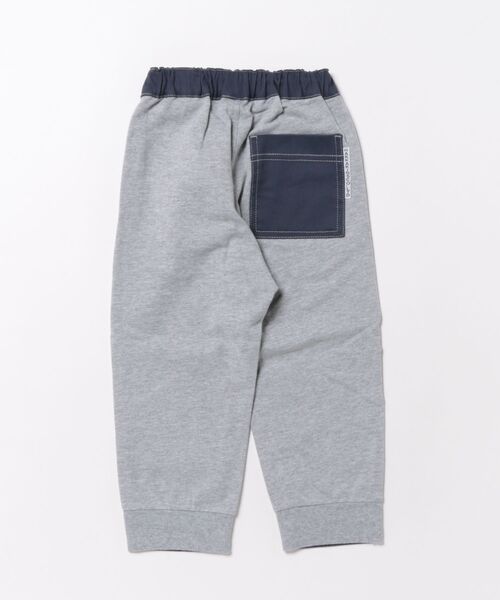 HAKKA KIDS(ハッカキッズ)の「ストレッチツイルテーパードパンツ(チノパンツ・キッズ・キャメル/ネイビー・100cm/110cm/120cm/130cm)」の3枚目の写真
