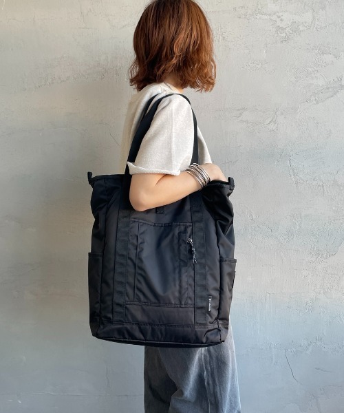 Columbia（コロンビア）の「【WEB限定】[Columbia/コロンビア] グレート スモーキーガーデン 2WAYトートバッグ（トートバッグ・レディース・ブラック・30）」の15枚目の写真