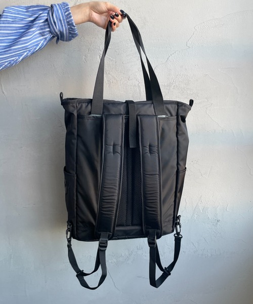 Columbia（コロンビア）の「【WEB限定】[Columbia/コロンビア] グレート スモーキーガーデン 2WAYトートバッグ（トートバッグ・レディース・ブラック・30）」の12枚目の写真