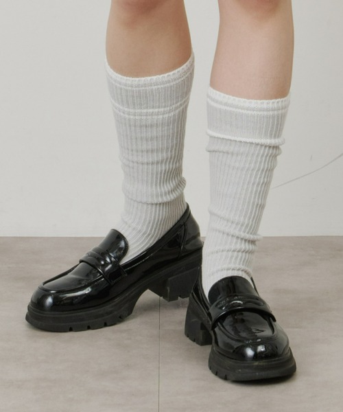 Olu.（オルドット）の「ダブルラインソックス（ソックス/靴下・レディース・グレー/チャコールグレー/アイボリー・FREE）」の3枚目の写真