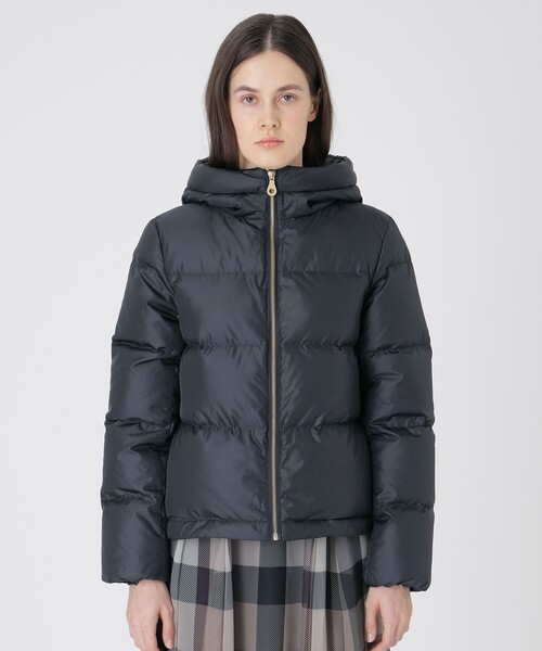 BLUE LABEL CRESTBRIDGE（ブルーレーベルクレストブリッジ）の「【はっ水】タフタダウンコート（ダウンジャケット/コート・レディース・ブラック/ダークネイビー・36/38/42/40）」の12枚目の写真