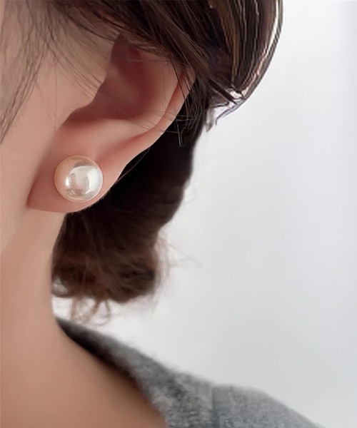 blackdia ocean(ブラックダイヤオーシャン)の「blackdia ocean バリエーション パールピアス(ピアス(両耳用)・レディース・ホワイト/コーラルピンク/ピンク系・SMALL/MEDIUM/LARGE)」の7枚目の写真