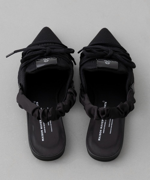 MAISON MAVERICK PRESENTS(メゾンマベリックプレゼンツ)の「【MAISON MAVERICK PRESENTS】Lace-Up Shushuback Flats(パンプス・レディース・ブラック/キャメル・M/S/L)」の21枚目の写真