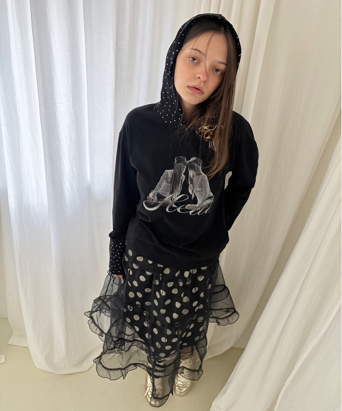 HETIT(ヘティ)の「ツインスターフードパーカー(ブラック)(Tシャツ/カットソー・レディース・その他・FREE)」の3枚目の写真
