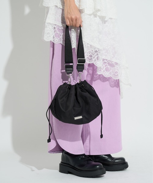 anna sui nyc(アナ スイ エヌ ワイ シー)の「ラウンドバッグ(ショルダーバッグ・レディース・オレンジ/ブラック/グレー・FREE)」の2枚目の写真