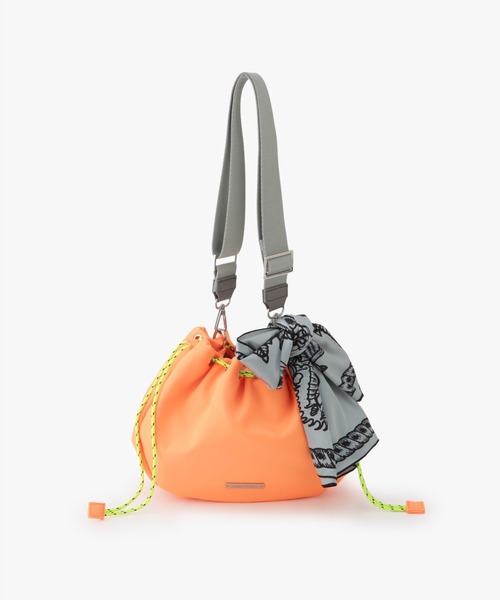 anna sui nyc(アナ スイ エヌ ワイ シー)の「ラウンドバッグ(ショルダーバッグ・レディース・オレンジ/ブラック/グレー・FREE)」の4枚目の写真