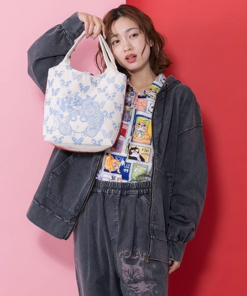 ScoLar（スカラー）の「661435：スカラーちゃん×蝶々柄配色ランチトートバッグ（トートバッグ・レディース・ピンク/グリーン/オレンジ/パープル/ネイビー/グレー/サックスブルー/カーキ/ブラック/アイボリー・FREE）」の12枚目の写真