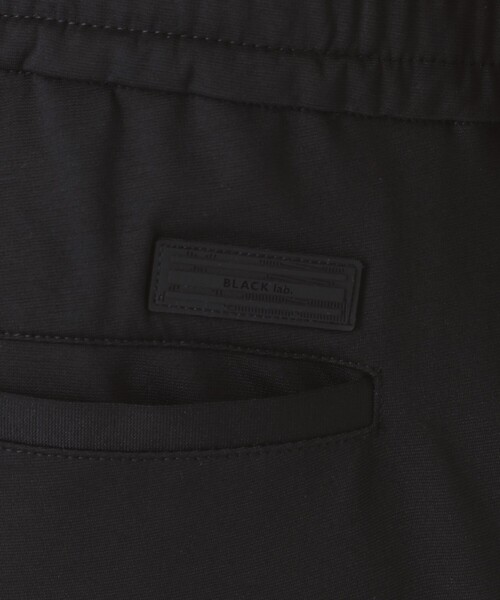 BLACK LABEL CRESTBRIDGE（ブラックレーベル・クレストブリッジ）の「【BLACK lab.】ハイゲージポンチトラックパンツ（その他パンツ・メンズ・ブラック・L/XL/S/M）」の5枚目の写真