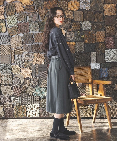 niko and...（ニコアンド）の「コタットイージーケア柄ブラウス（シャツ/ブラウス・レディース・ブラック/ホワイト/オフホワイト・MEDIUM/LARGE）」の7枚目の写真