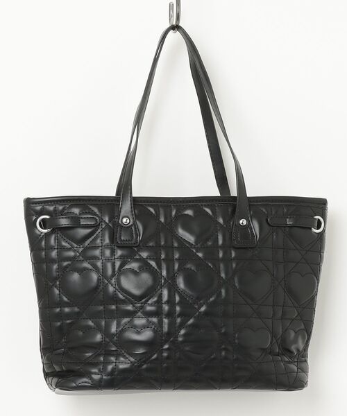 TITTY&CO.（ティティーアンドコー）の「ハートキルティングトートバッグ（トートバッグ・レディース・ブラック/ベージュ/アイボリー・FREE）」の10枚目の写真