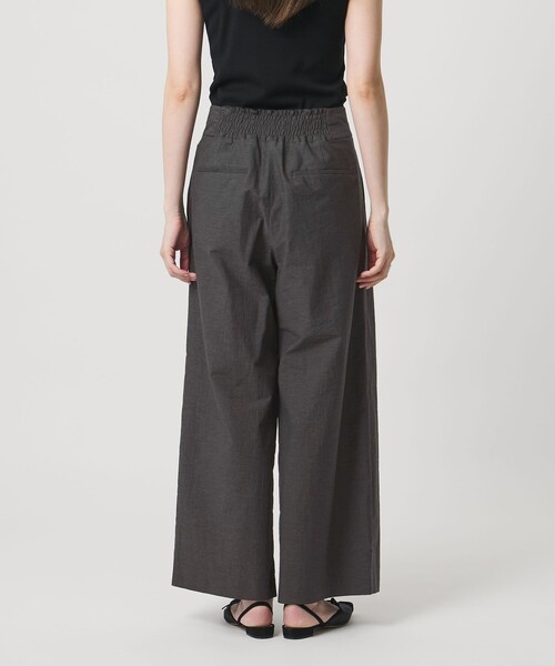 UNITED ARROWS（ユナイテッドアローズ）の「MANTECO POP ワイドパンツ（その他パンツ・レディース・ライラック/オフホワイト/ダークグレー・38/36）」の8枚目の写真