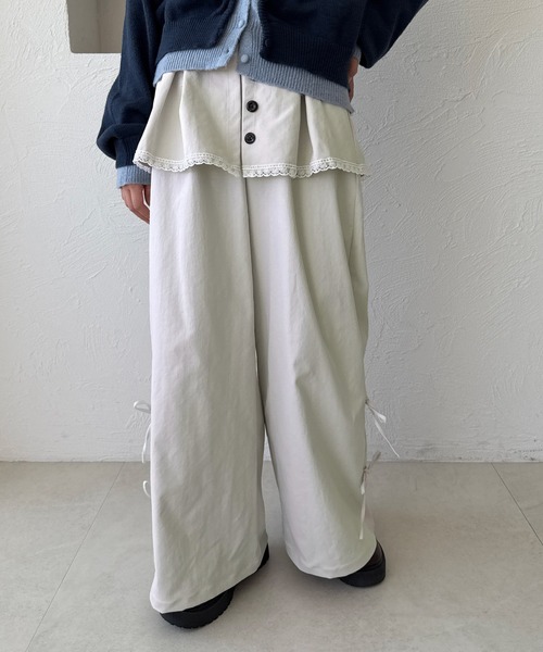 kutir（クティール）の「レースリボンレイヤードパンツ（その他パンツ・レディース・アイボリー/ブラック/チャコールグレー・SMALL/MEDIUM）」の4枚目の写真