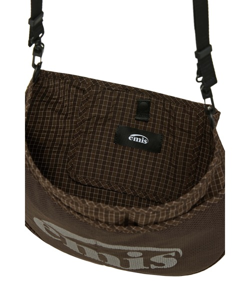 EMIS(イミス)の「PACKABLE CHECK CROSSBODY BAG(ショルダーバッグ・レディース・ブラック/ベージュ/ブラウン・FREE)」の8枚目の写真