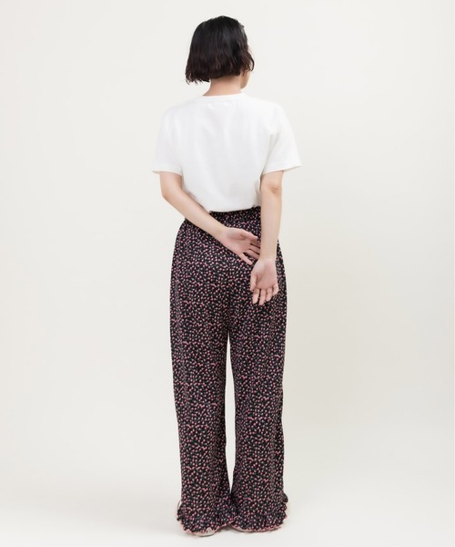 CHILD WOMAN（チャイルドウーマン）の「16/-空紡糸天竺 犬の鼓笛隊プリントTシャツ（Tシャツ/カットソー・レディース・ピンク/サックスブルー/ホワイト・FREE）」の14枚目の写真