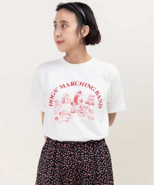 CHILD WOMAN（チャイルドウーマン）の「16/-空紡糸天竺 犬の鼓笛隊プリントTシャツ（Tシャツ/カットソー・レディース・ピンク/サックスブルー/ホワイト・FREE）」の11枚目の写真