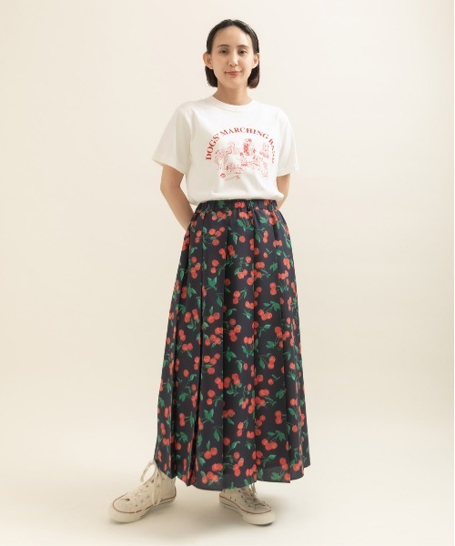 CHILD WOMAN（チャイルドウーマン）の「16/-空紡糸天竺 犬の鼓笛隊プリントTシャツ（Tシャツ/カットソー・レディース・ピンク/サックスブルー/ホワイト・FREE）」の15枚目の写真