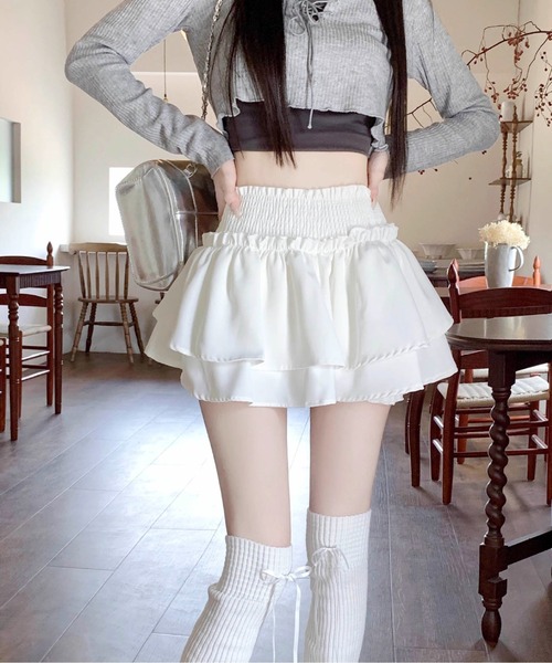 Per sist ence(パーシエンス)の「ティアードフリルミニスカパン(インナーパンツ付き)(スカート・レディース・ブラック/ホワイト・FREE)」の4枚目の写真