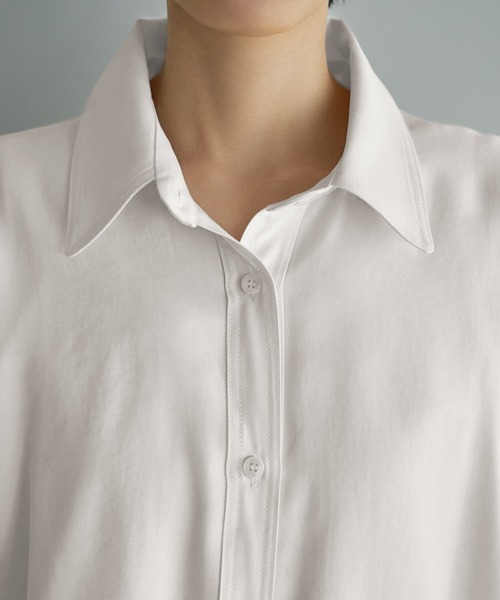 STYLE DELI（スタイルデリ）の「【LUXE】しっとり落ち感ニュアンスシャツ（シャツ/ブラウス・レディース・アイボリー・FREE）」の2枚目の写真