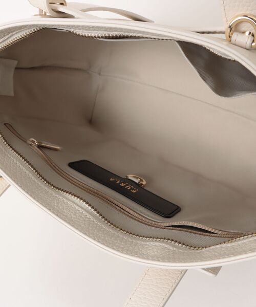 FURLA（フルラ）の「フルラ ジョベ (Furla Giove) トートバッグ M（トートバッグ・レディース・ブラック/サンドベージュ/オフホワイト・ONE SIZE）」の5枚目の写真