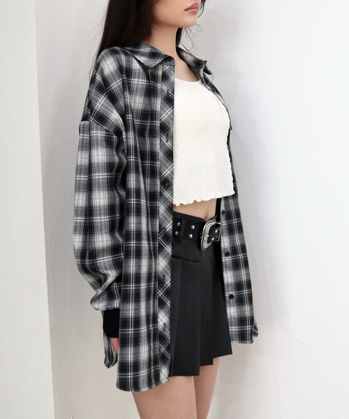 CECIL McBEE(セシルマクビー)の「袖口リブエコチェックシャツ(シャツ/ブラウス・レディース・ブラック/ブラウン・MEDIUM/LARGE)」の5枚目の写真