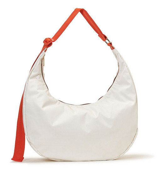 LeSportsac（レスポートサック）の「LG HAMMOCK ADJ BAG メレンゲ/マンダリンウェビング（ショルダーバッグ・レディース・ホワイト・FREE）」の6枚目の写真