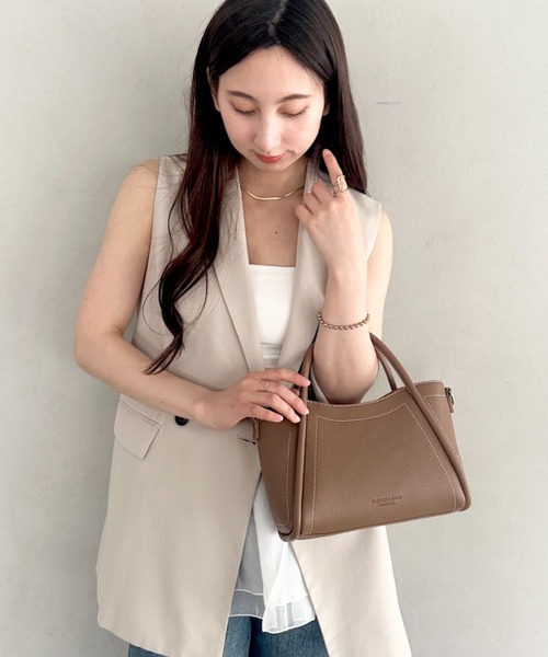 MYMOOD.(マイムード)の「2WAYステッチPUハンドバッグ/ショルダーバッグ(ショルダーバッグ・レディース・ブラック/アイボリー/ベージュ/ブラウン・FREE)」の3枚目の写真