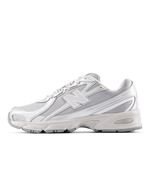 NEW BALANCE(ニューバランス)の「NEW BALANCE/ニューバランス U740(スニーカー・レディース・シルバー・23.5cm/23cm/24.5cm/24cm)」の2枚目の写真