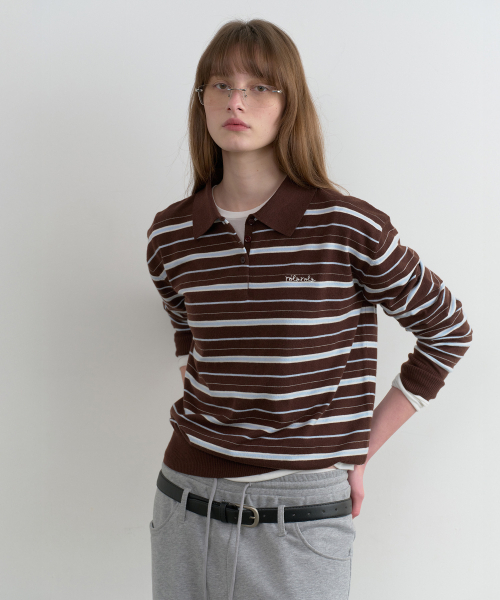 ROLAROLA(ロラロラ)の「LOOSEFIT MULTI STRIPE COLLAR KNIT BROWN(ニット/セーター・レディース・ブラウン・FREE)」の2枚目の写真