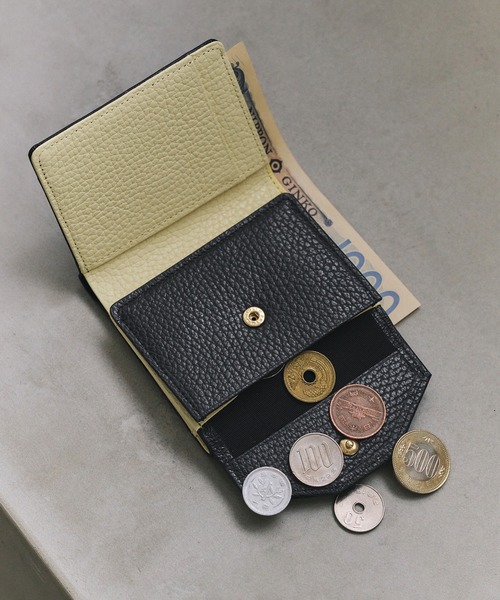 E'POR(エポール)の「【E'POR】JUDD Wallet Mini(三つ折りミニ財布)(財布・レディース・ワイン/サックスブルー/イエロー/ブラック/ベージュ系その他/ライトグレー・FREE)」の2枚目の写真