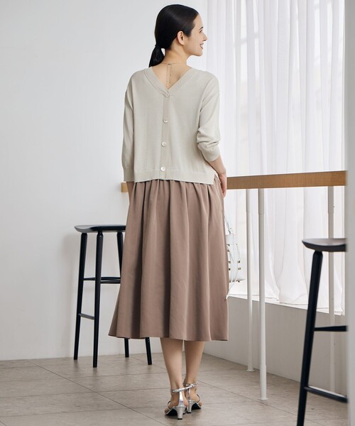 自由区(ジユウク)の「タフタコンビ ワンピース(ワンピース・レディース・ベージュ系/ダークブラウン系/ネイビー系・44)」の5枚目の写真