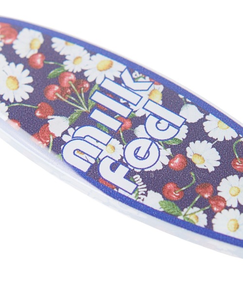 MILKFED.(ミルクフェド)の「SURFBOARD ACRYLIC KEYCHAIN(キーホルダー・レディース・ピンク/ネイビー/ライトグリーン・ONE SIZE)」の8枚目の写真