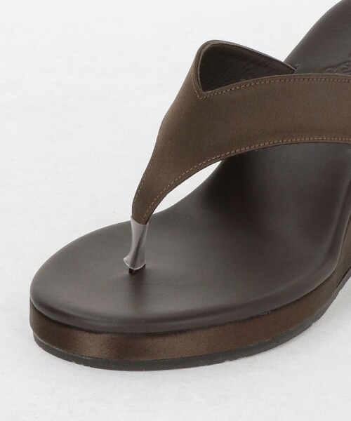 ANCIENT GREEK SANDALS（エンシェントグリークサンダルズ）の「＜ANCIENT GREEK SANDALS＞ ELYRIA THONGWEG SD（サンダル・レディース・ダークブラウン・39/37/38）」の7枚目の写真